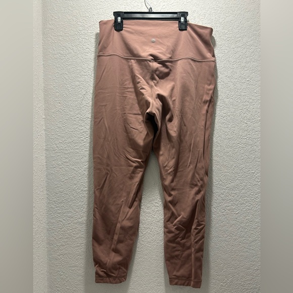 Lululemon sz:14 - Picture 3 of 15